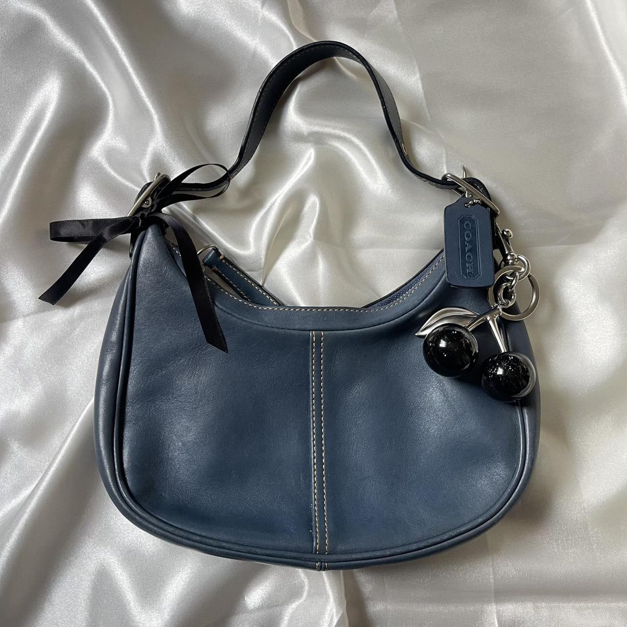 🖤2003 Coach Mini Zoe Hobo🖤