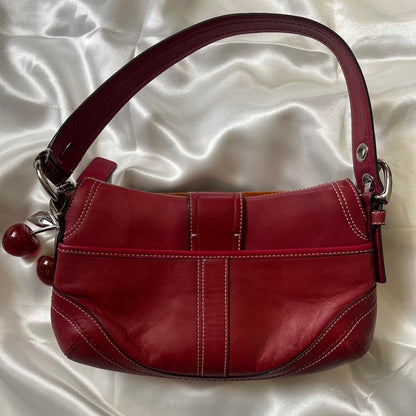 💋 2007 Coach Mini Red Soho 💋