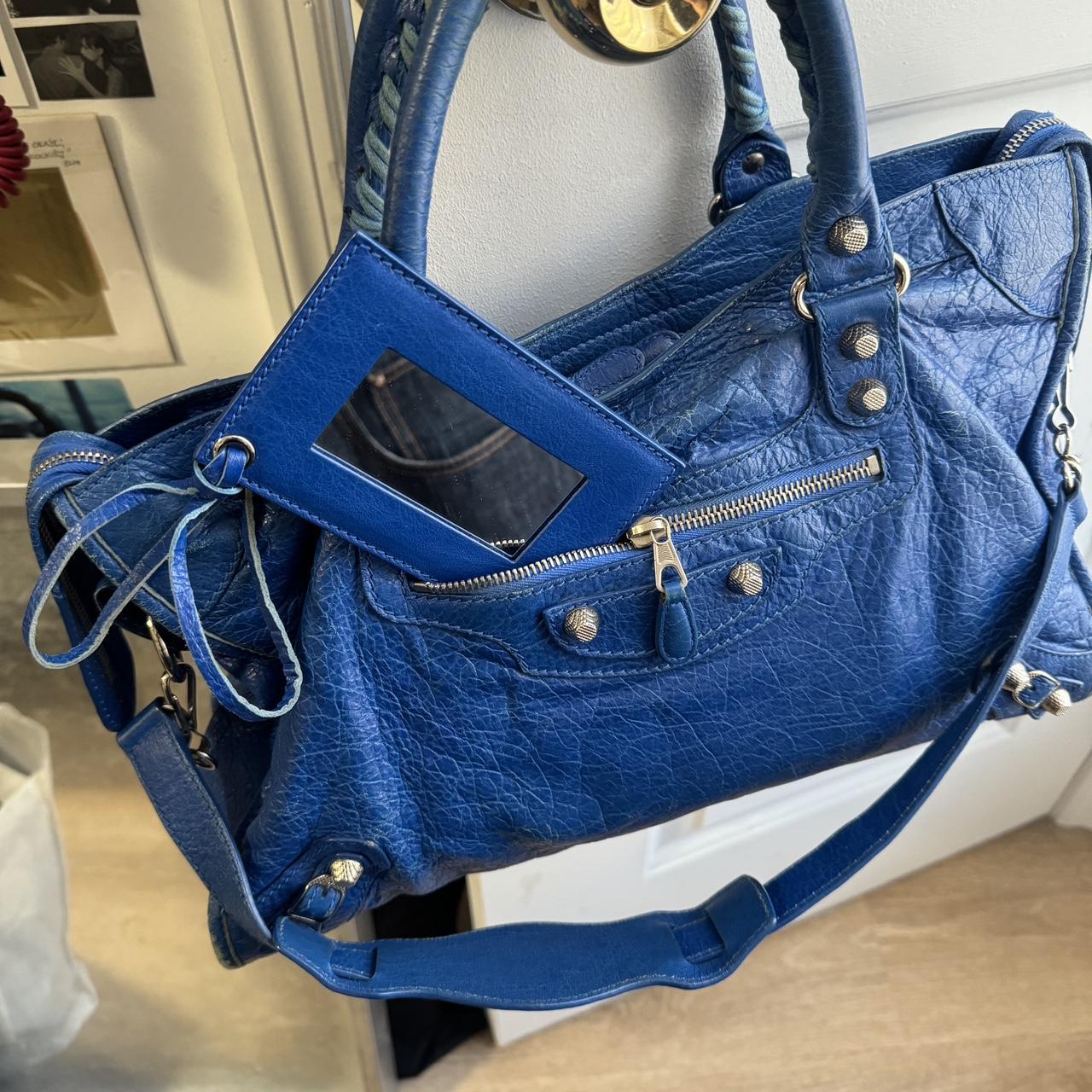 PreOwned Authentic Balenciaga city bag blue lambskin leather