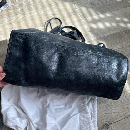 Authentic black balenciaga city bag part time with a...