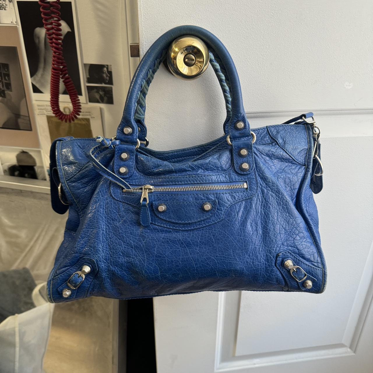 PreOwned Authentic Balenciaga city bag blue lambskin leather