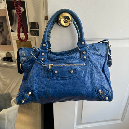 PreOwned Authentic Balenciaga city bag blue lambskin leather