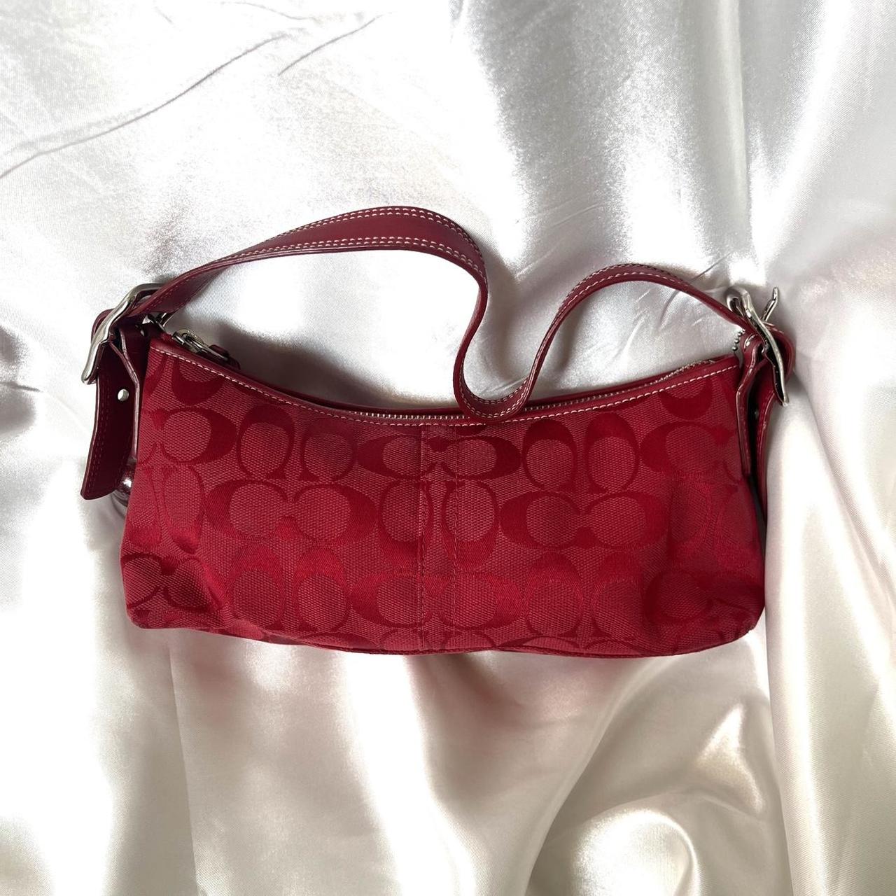 2004 Signature Coach Baguette Demi 🍒❤️‍🔥