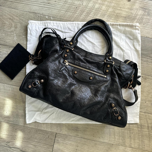 Preowned Authentic balenciaga city bag