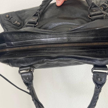 Preowned Authentic black Balenciaga city bag