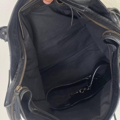 Preowned Authentic black Balenciaga city bag